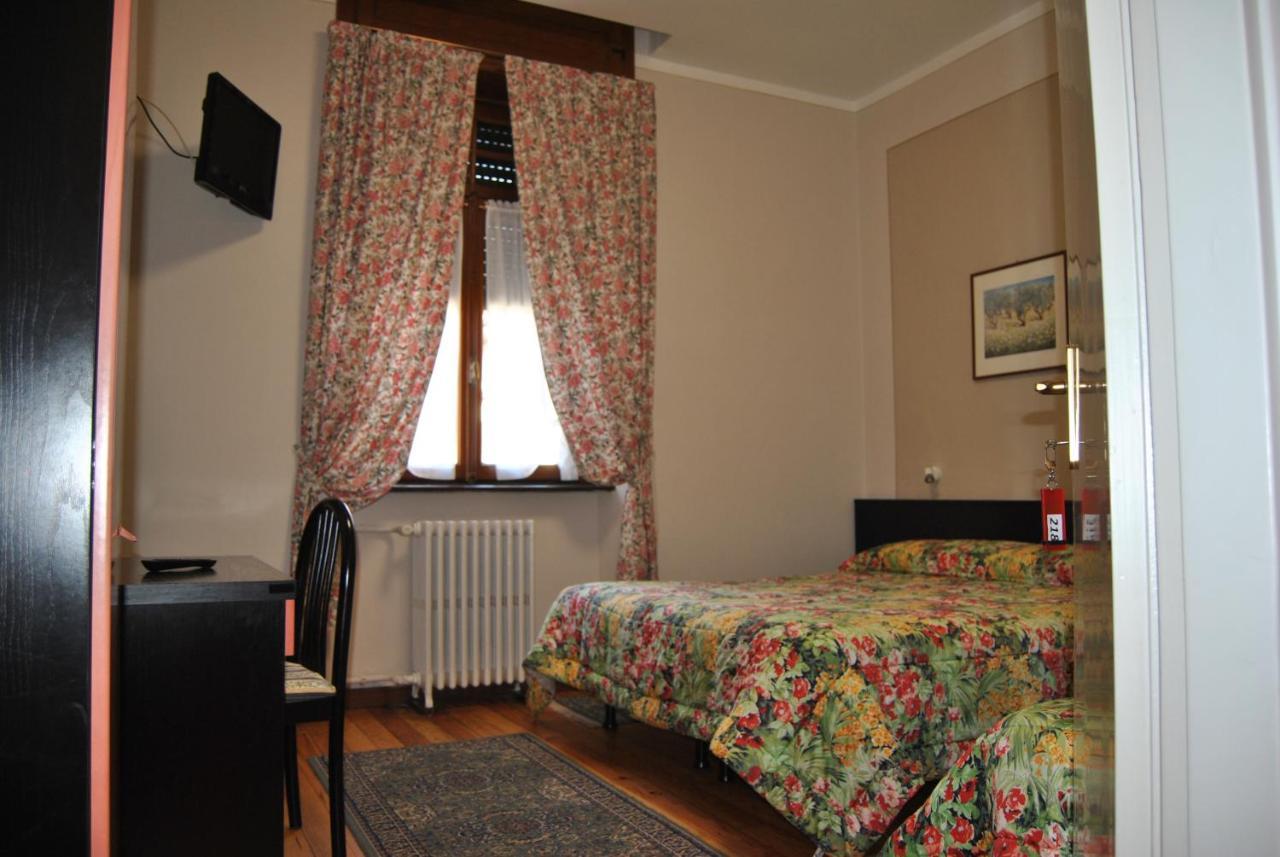 Hotel Villa Mon Toc Stresa Kültér fotó